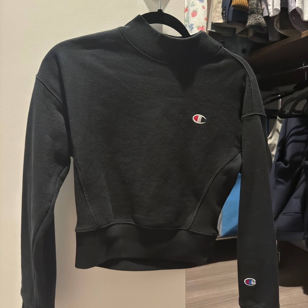 Champion UO Exclusive Reverse Weave Crew Neck Sweatshirt, sold out everywhere